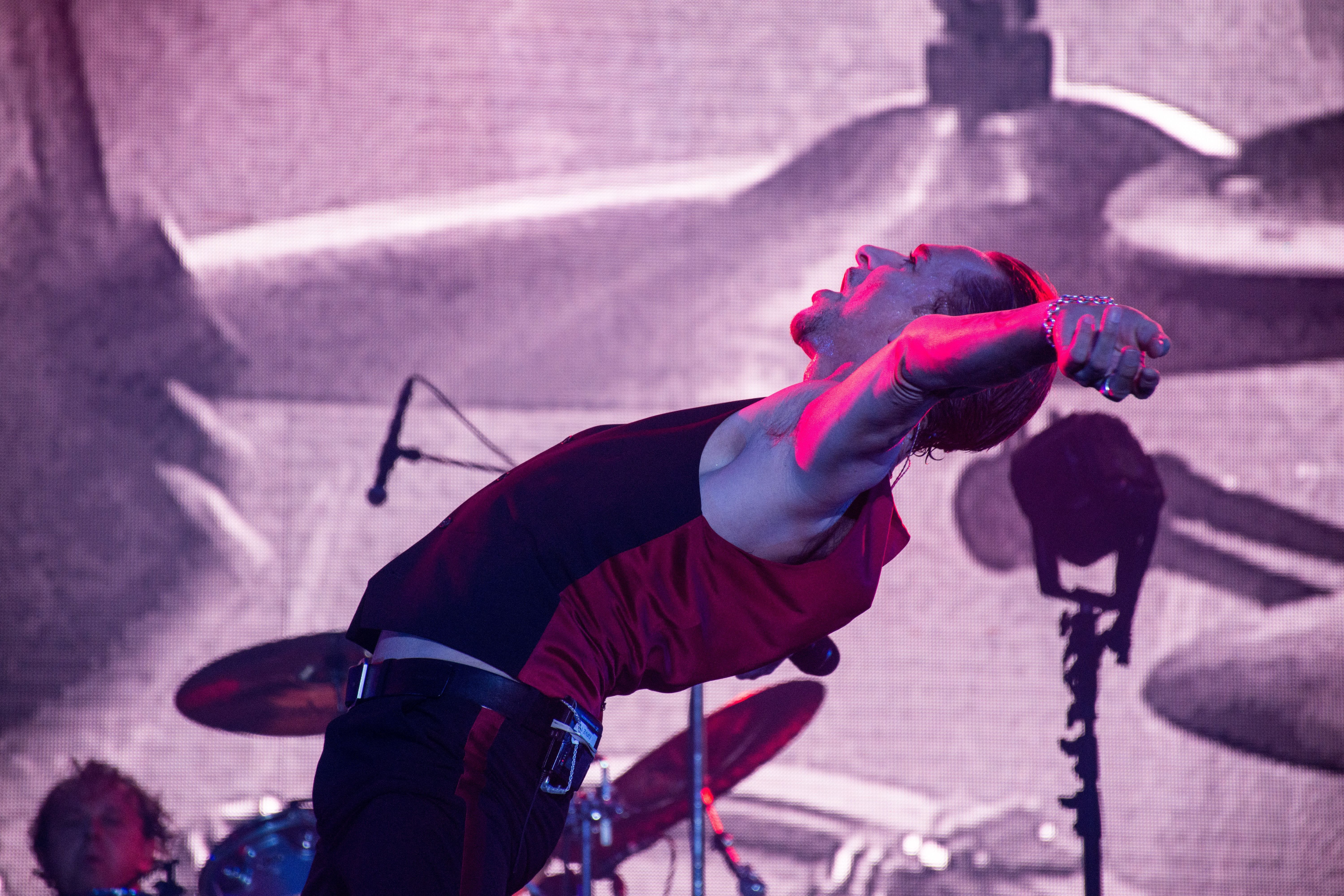 Mad Cool Festival Day 3: Depeche Mode, Queens of the Stone Age, and Nine Inch Nails Provide a Thunderous Close